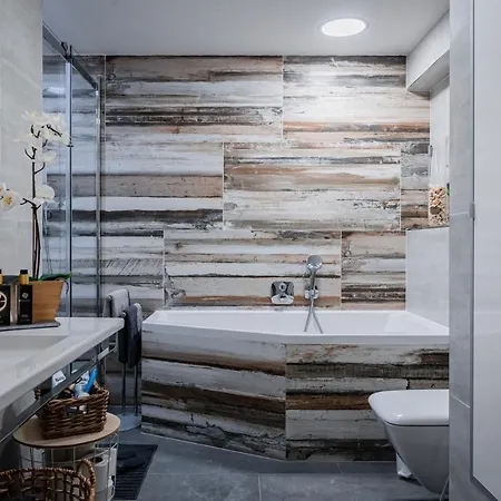 Apartmán Penthouse Letňanské Zahrady *