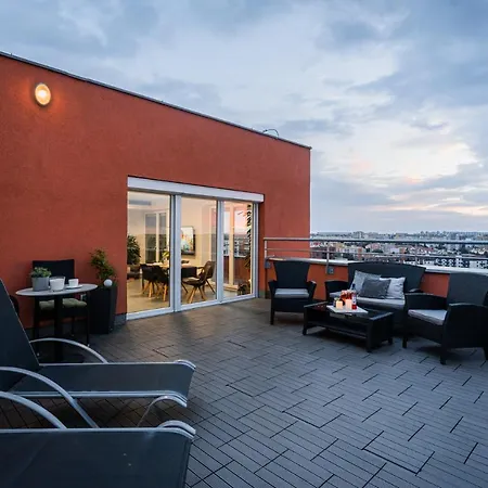 Penthouse Letňanské Zahrady Apartmán *